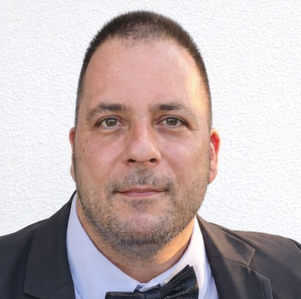 Dr  Hollsi Gyula 1 1